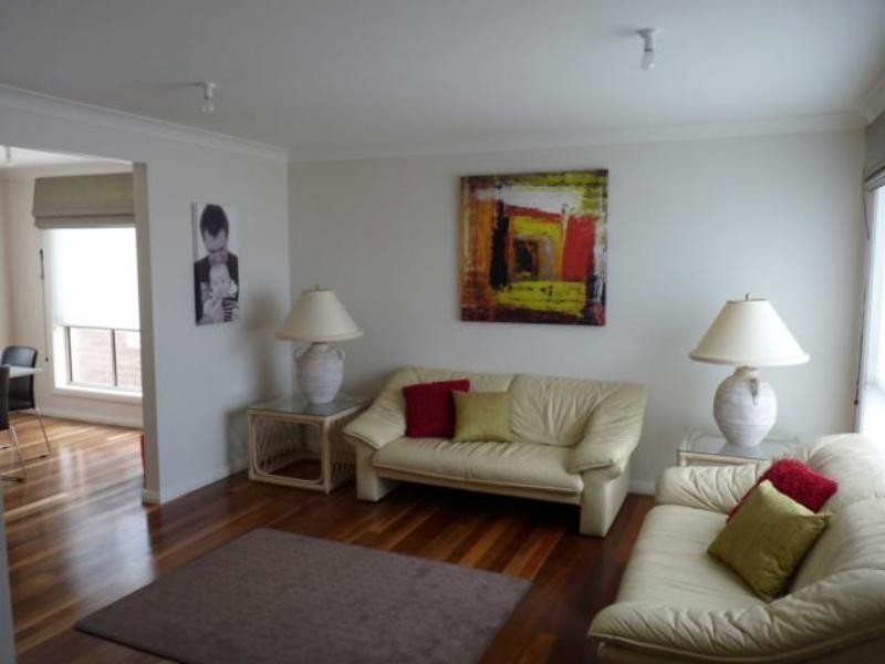 lot 8-13 Lantarra Pl, Figtree NSW 2525