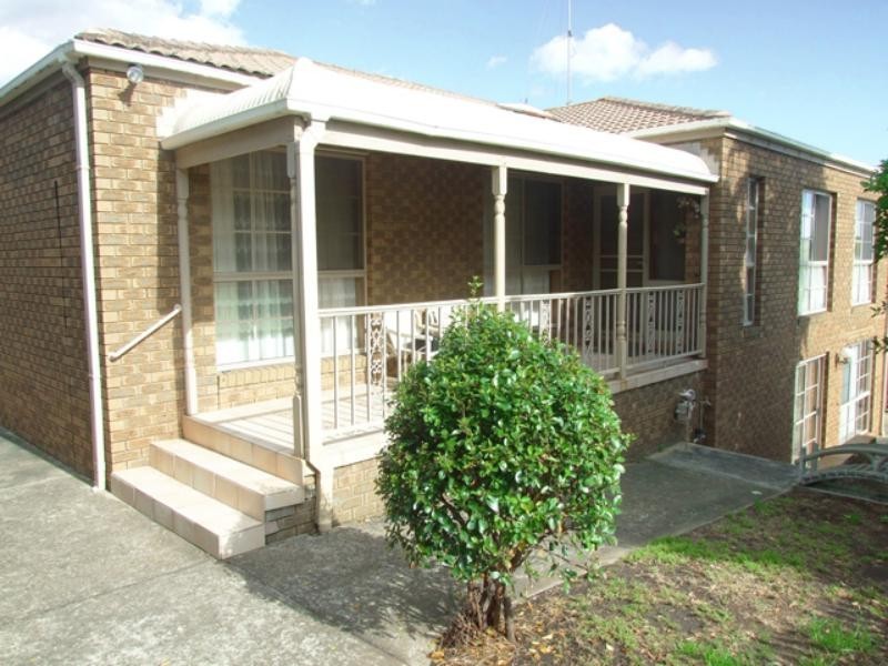 2/141 Orton St, Ocean Grove VIC 3226