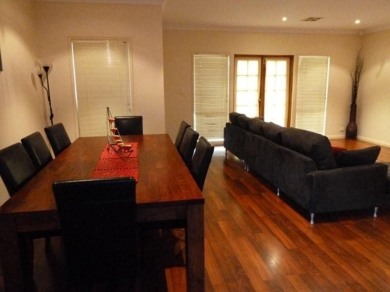 21B Lauretta St, Newton SA 5074