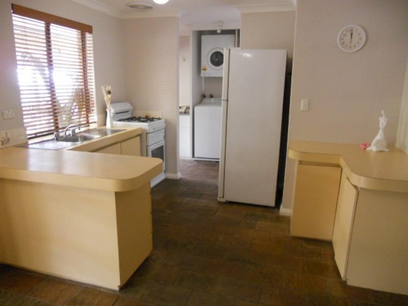 18 Sorensen Rd, High Wycombe WA 6057
