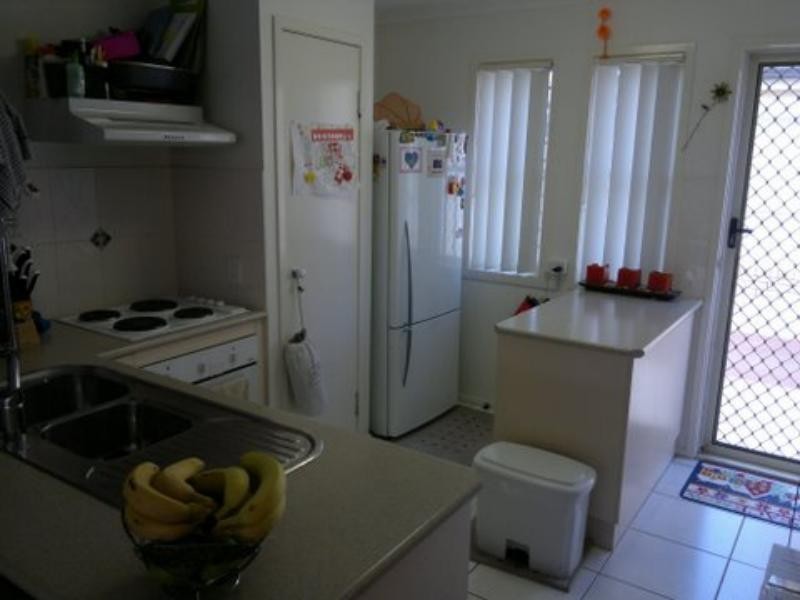 98 Duffield Rd, Kallangur QLD 4503