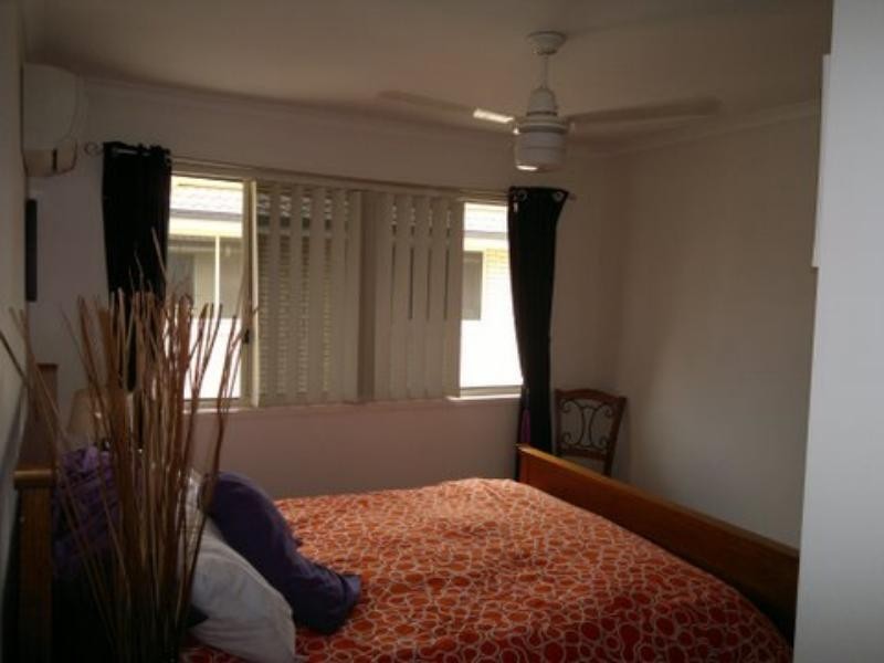 98 Duffield Rd, Kallangur QLD 4503