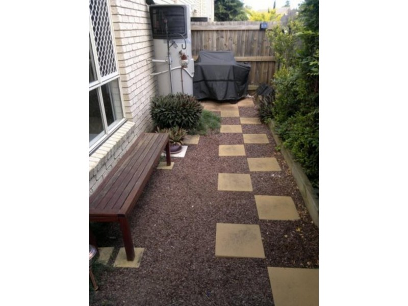 98 Duffield Rd, Kallangur QLD 4503