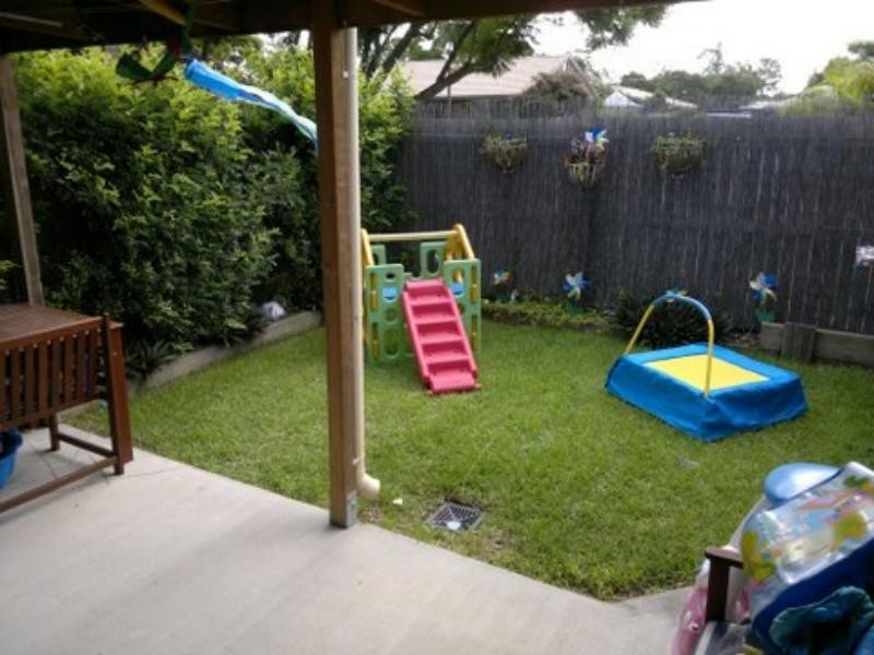 98 Duffield Rd, Kallangur QLD 4503