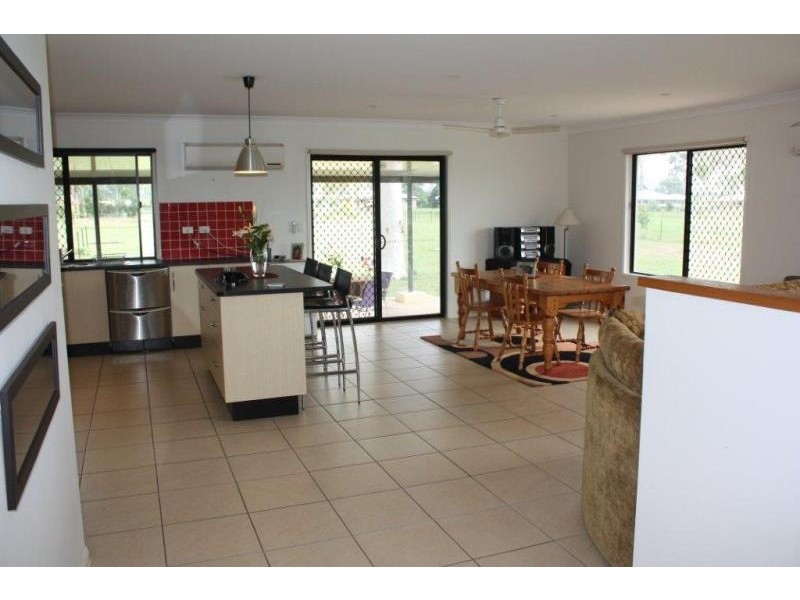 198 Ring Rd, Rupertswood QLD 4817