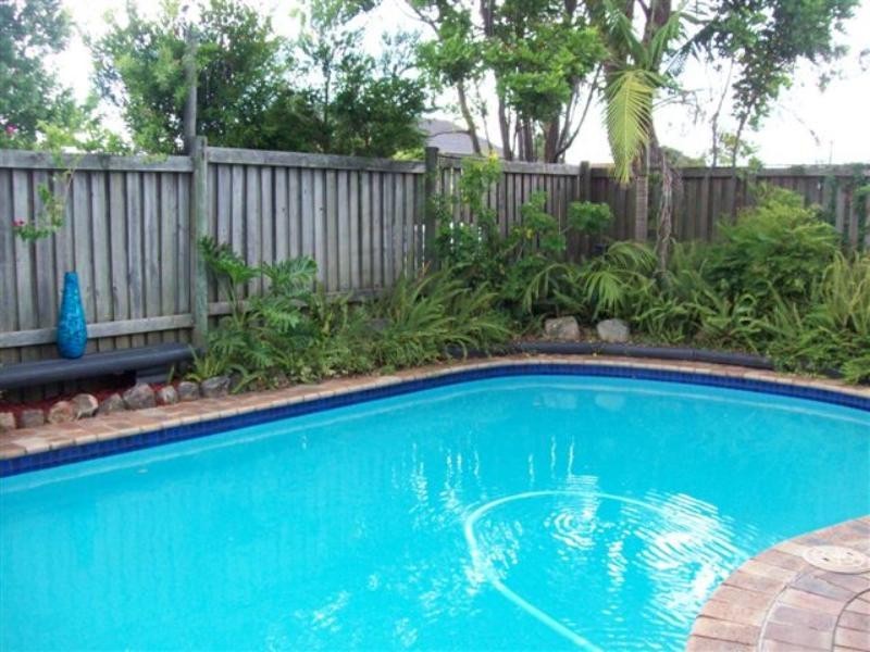 51 Alhambra Ave, Macquarie Hills NSW 2285