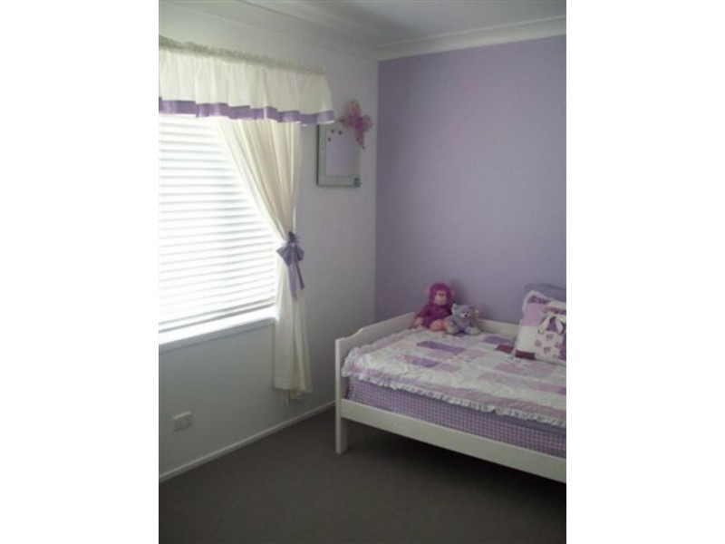 51 Alhambra Ave, Macquarie Hills NSW 2285