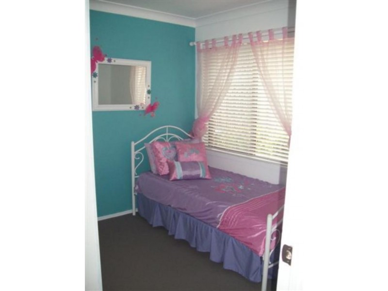 51 Alhambra Ave, Macquarie Hills NSW 2285