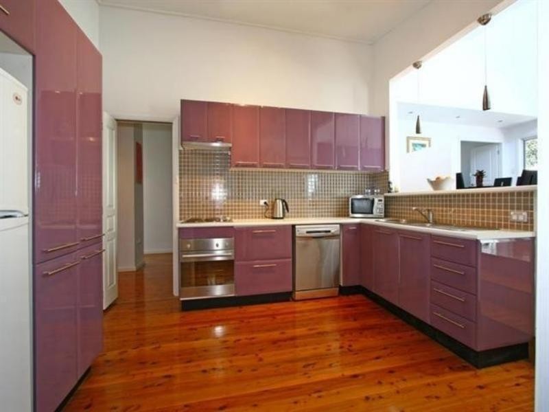33 Hutton Ave, Bulli NSW 2516