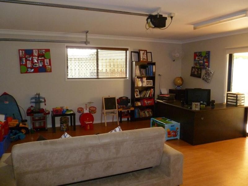 20 Riverbrook Dr, Upper Coomera QLD 4209