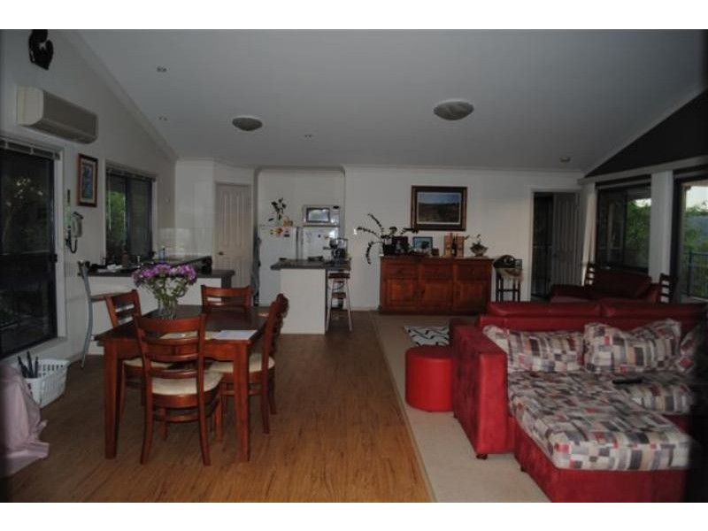 103 Colwill Cres, Wolffdene QLD 4207