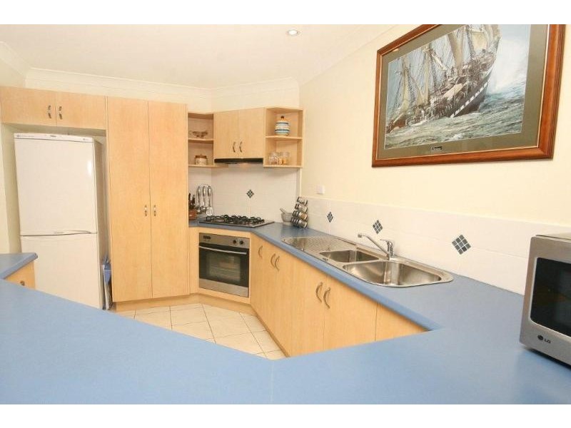 21 Sardinia Pl, Parrearra QLD 4575