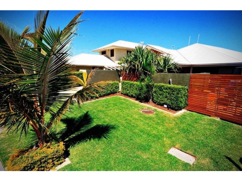21 Sardinia Pl, Parrearra QLD 4575