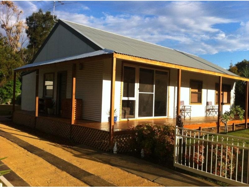 2 Gray  St, Swansea NSW 2281