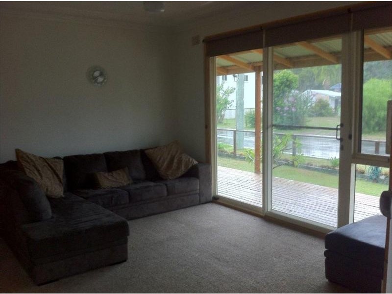 2 Gray  St, Swansea NSW 2281