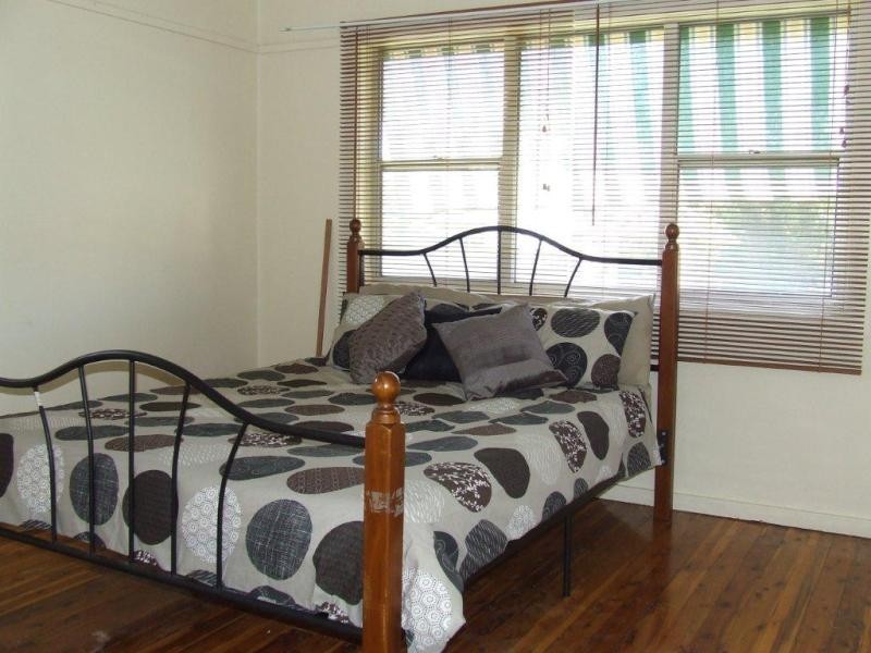 21 Skellatar St, Muswellbrook NSW 2333