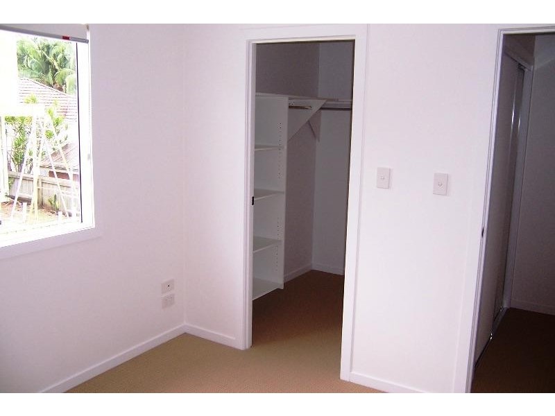 24 Glen St, Moorooka QLD 4105