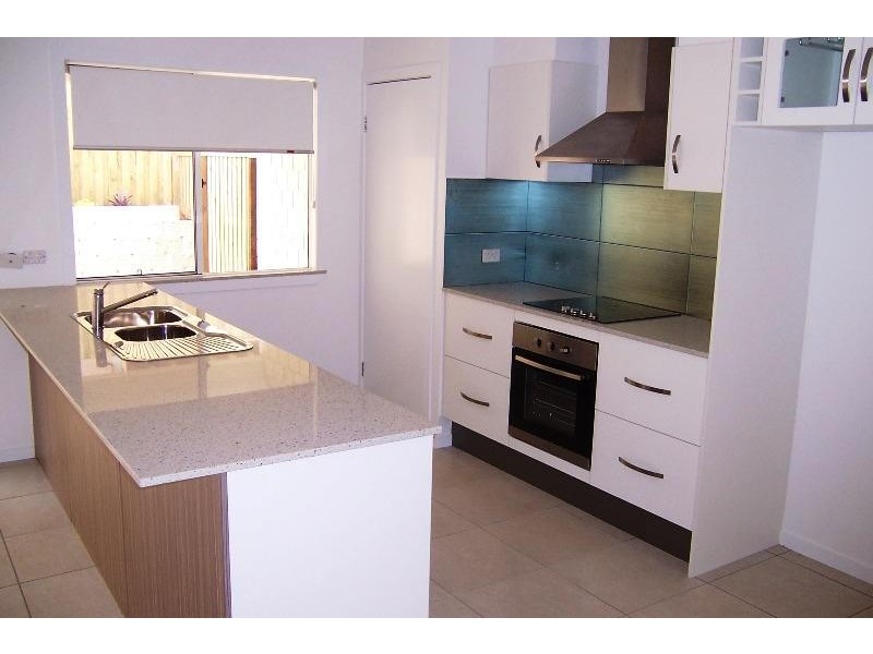 24 Glen St, Moorooka QLD 4105