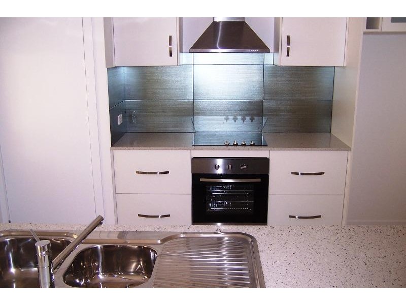 24 Glen St, Moorooka QLD 4105