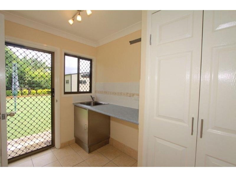 38 Greenwood St, Bundaberg QLD 4670