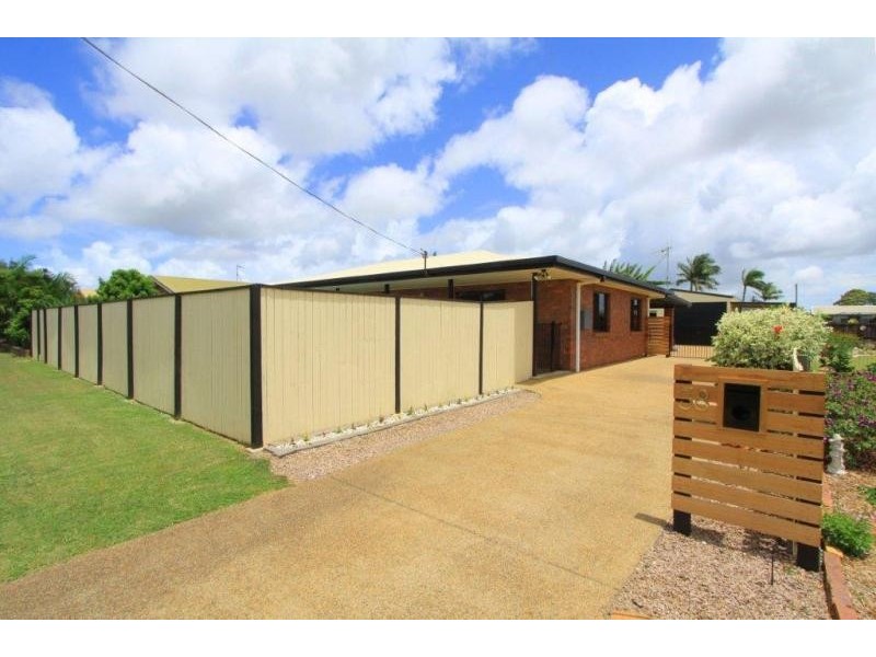 38 Greenwood St, Bundaberg QLD 4670