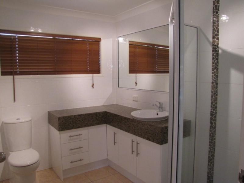 38 Greenwood St, Bundaberg QLD 4670