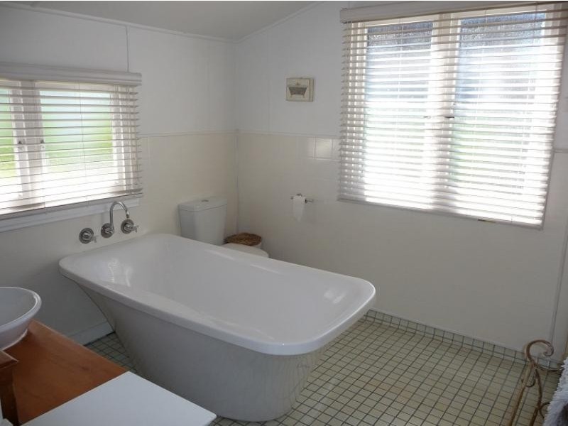 36 Rutherford St, Manjimup WA 6258
