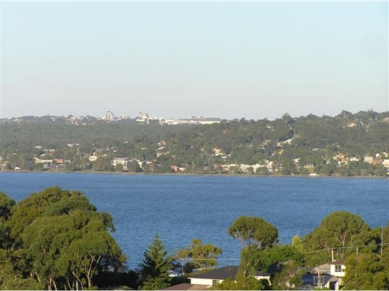 29 Defender  Cl, Marmong Point NSW 2284