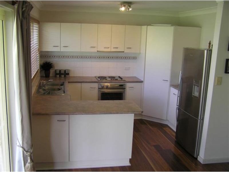 29 Defender  Cl, Marmong Point NSW 2284