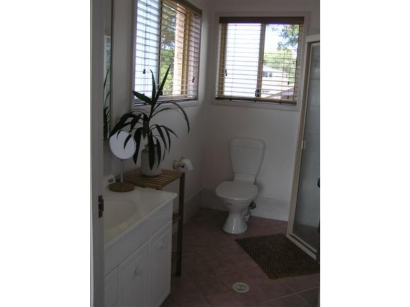 29 Defender  Cl, Marmong Point NSW 2284