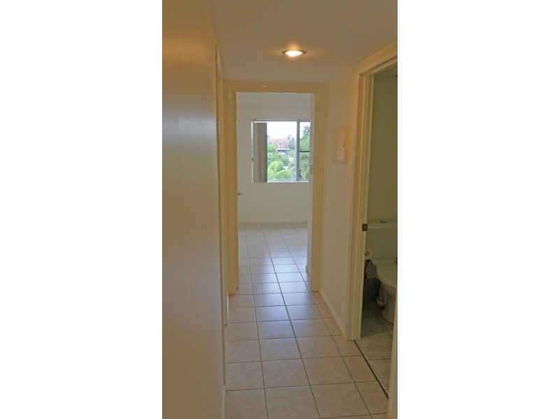 19/25 Digger St, Cairns QLD 4870