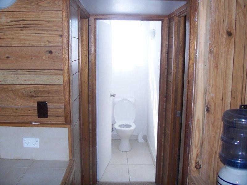 2 Warrener St, Nerang QLD 4211