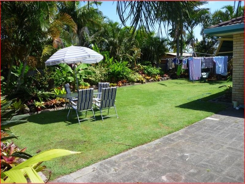132 Burleigh St, Burleigh Waters QLD 4220