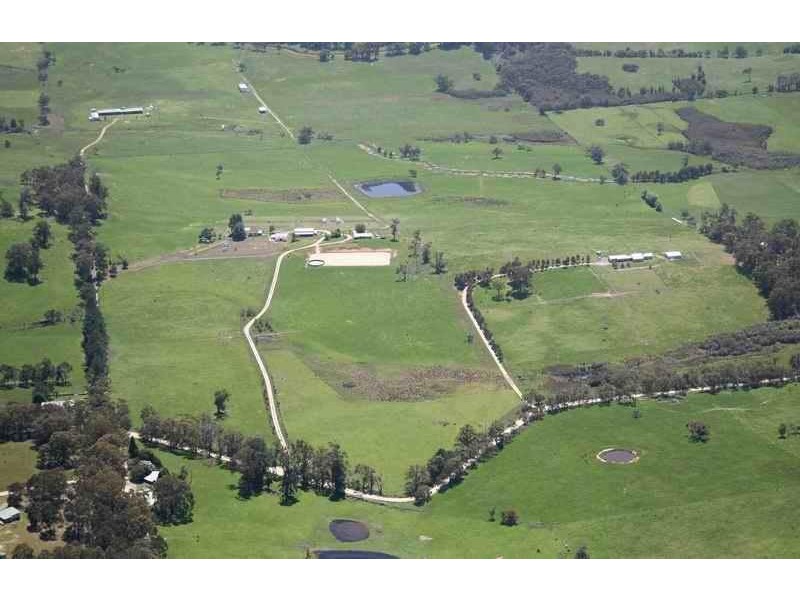 165 Sanders Rd, Garfield North VIC 3814