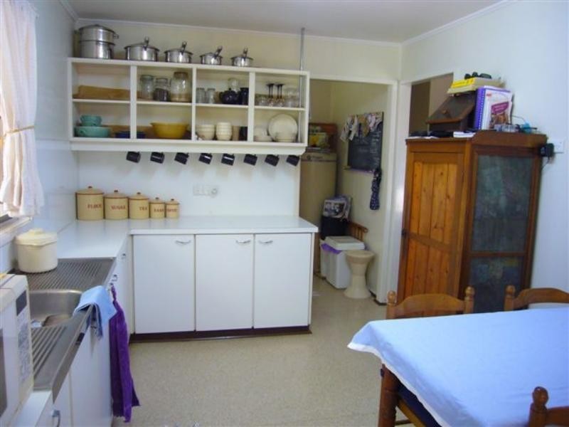 15 Mackenzie Dr, Moranbah QLD 4744