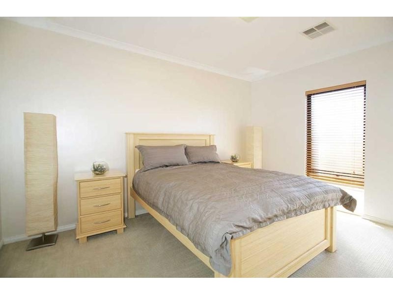14 Denham Way, Ridgewood WA 6030