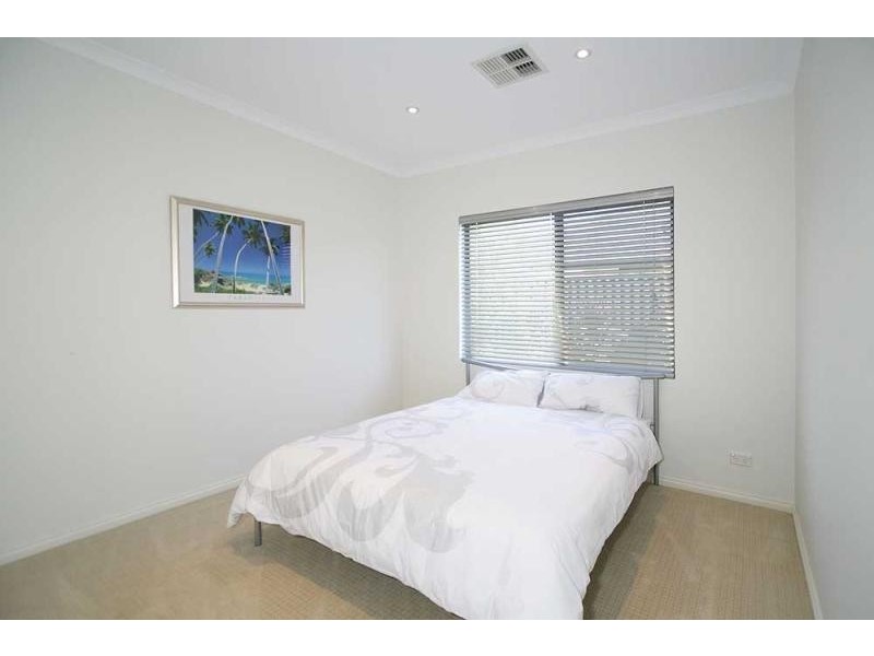 14 Denham Way, Ridgewood WA 6030