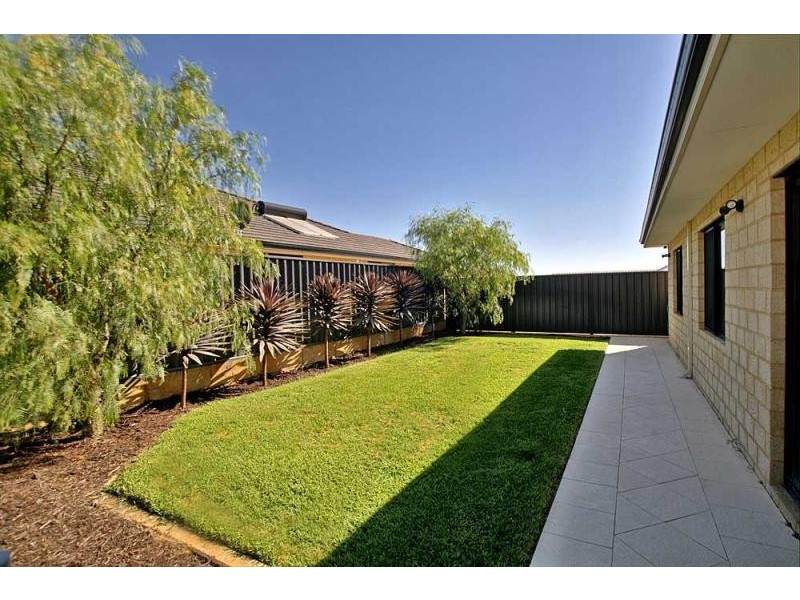 14 Denham Way, Ridgewood WA 6030