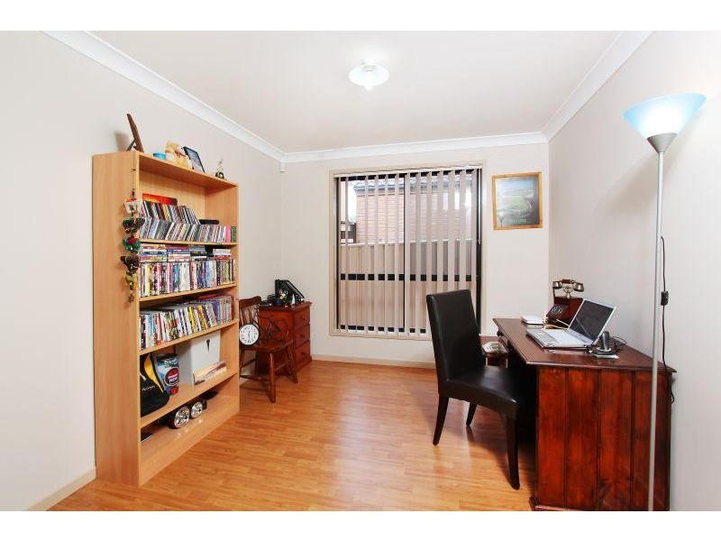 35a Mayberry Cres, Liverpool NSW 2170