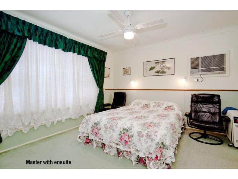 91 Summerfield Ave, Quakers Hill NSW 2763