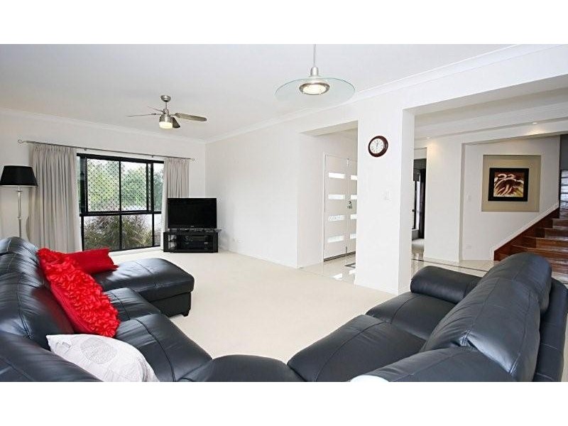 7 Rusty Gum Ct, Narangba QLD 4504