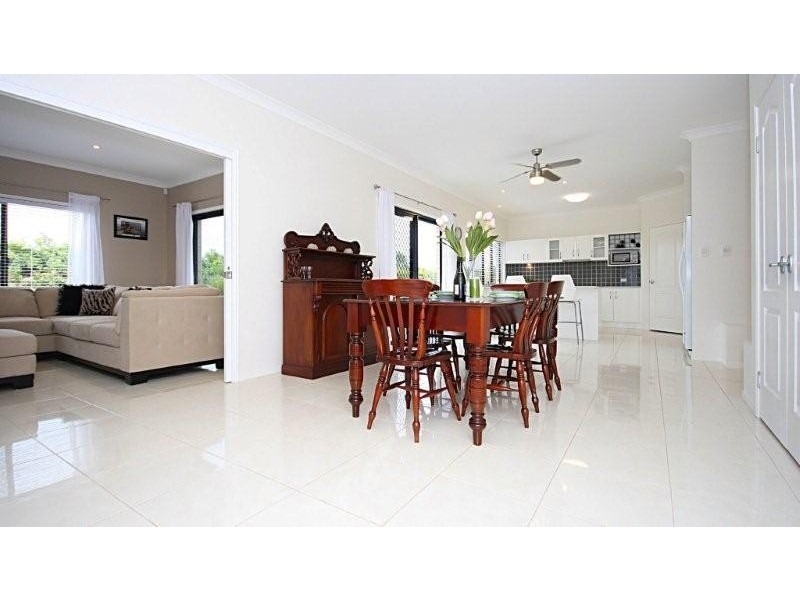 7 Rusty Gum Ct, Narangba QLD 4504