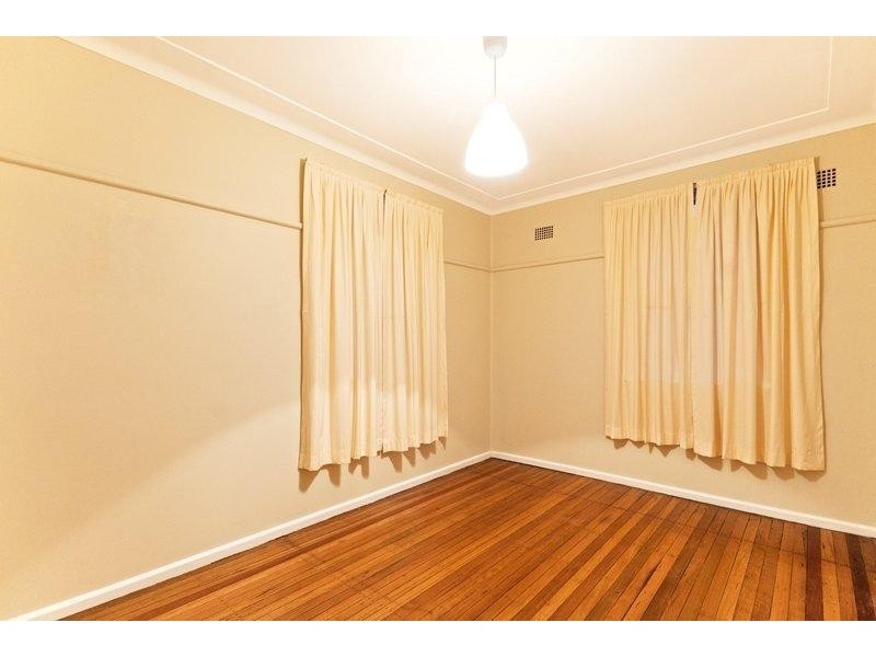 10 Hathaway Rd, Lalor Park NSW 2147