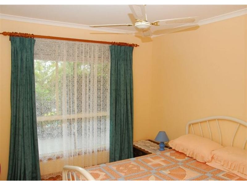 8 Casey Ct, Dundowran Beach QLD 4655