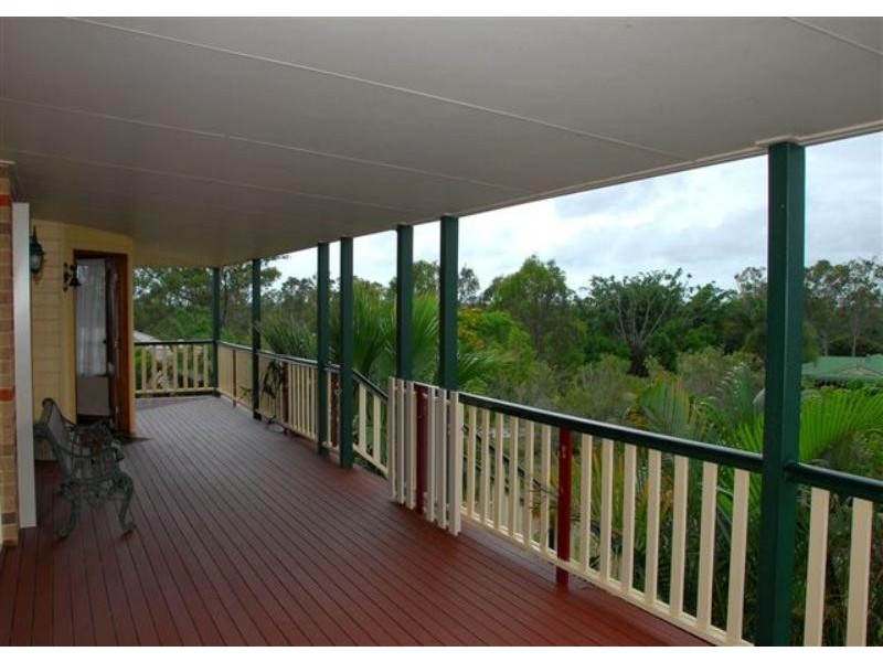 8 Casey Ct, Dundowran Beach QLD 4655