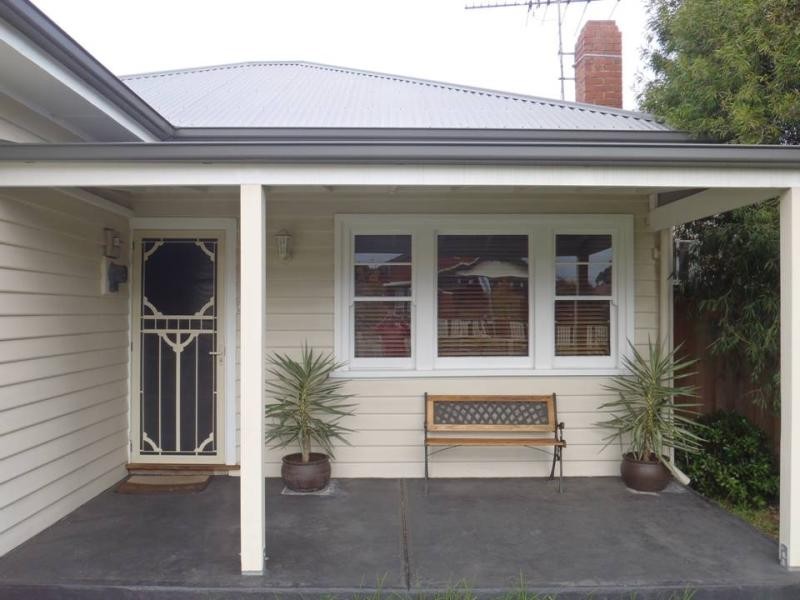 13 Queen St, Reservoir VIC 3073