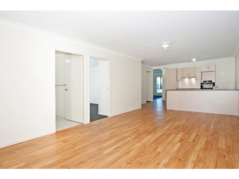 1/31 James St, Lowood QLD 4311