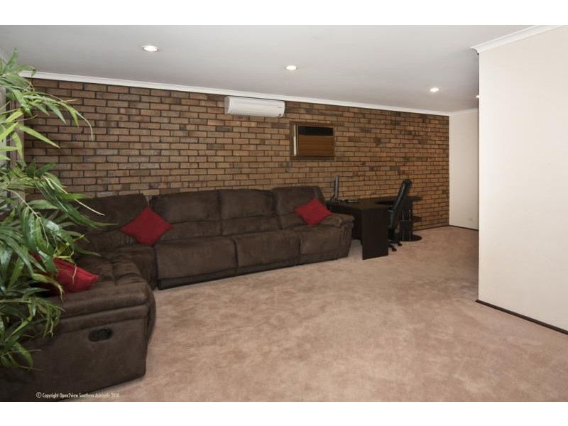 3 Wara Ct, O’halloran Hill SA 5158