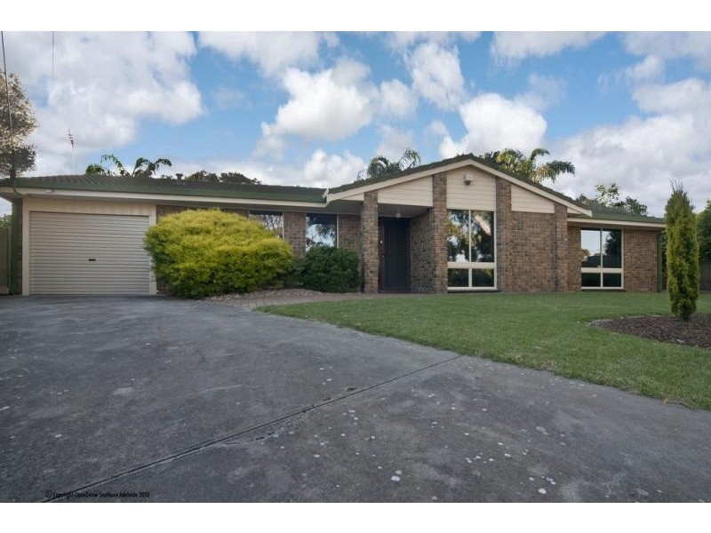 3 Wara Ct, O’halloran Hill SA 5158
