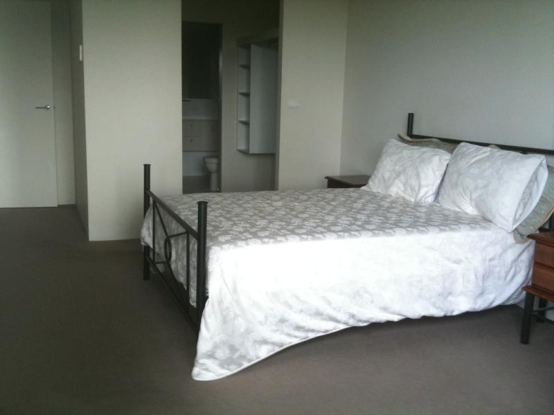 7101/7 Parkland Bvd, Brisbane QLD 4000